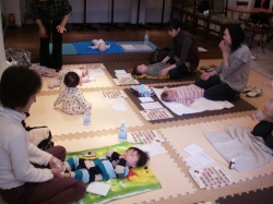 02月生募集開始！みんなでベビマわいわいレッスンのご案内です