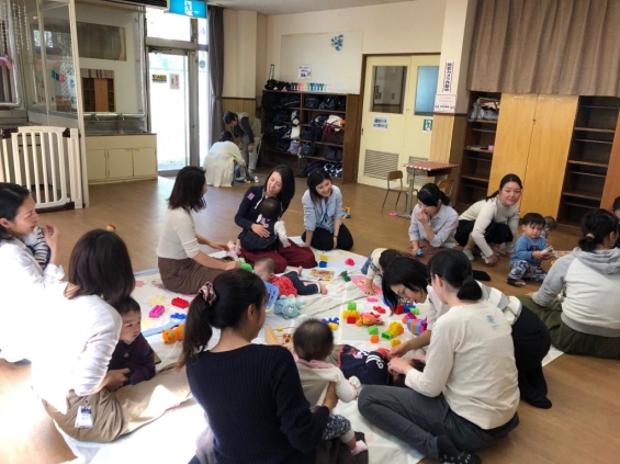 赤ちゃん広場・宮前平こども文化センター