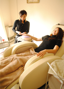 Nail Lounge re nail（リネイル）　札幌大通駅前店