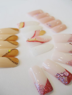 Nail Salon Le Chaton (ネイルサロン　ル　シャトン)：サンプルチップです。アートの参考に。