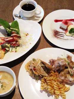 Cafe Restaurant Comodo：大人気☆Comodoランチ！！