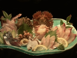 food space とたん家 0833:その日獲れた魚によって、内容が違います