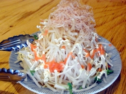 仰天酒場 和っしょい2 赤羽一番街店:ゆず明太の大根サラダ 250円