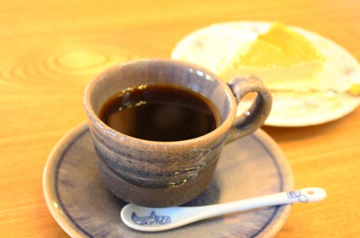 チーズケーキとコーヒーの組み合わせは個人的に最高の組み合わせです!!